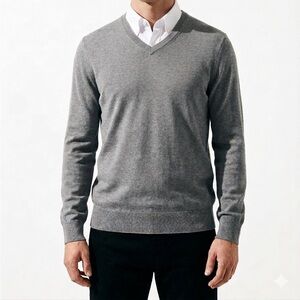 Banana Republic Men's Charcoal V-Neck Sweater